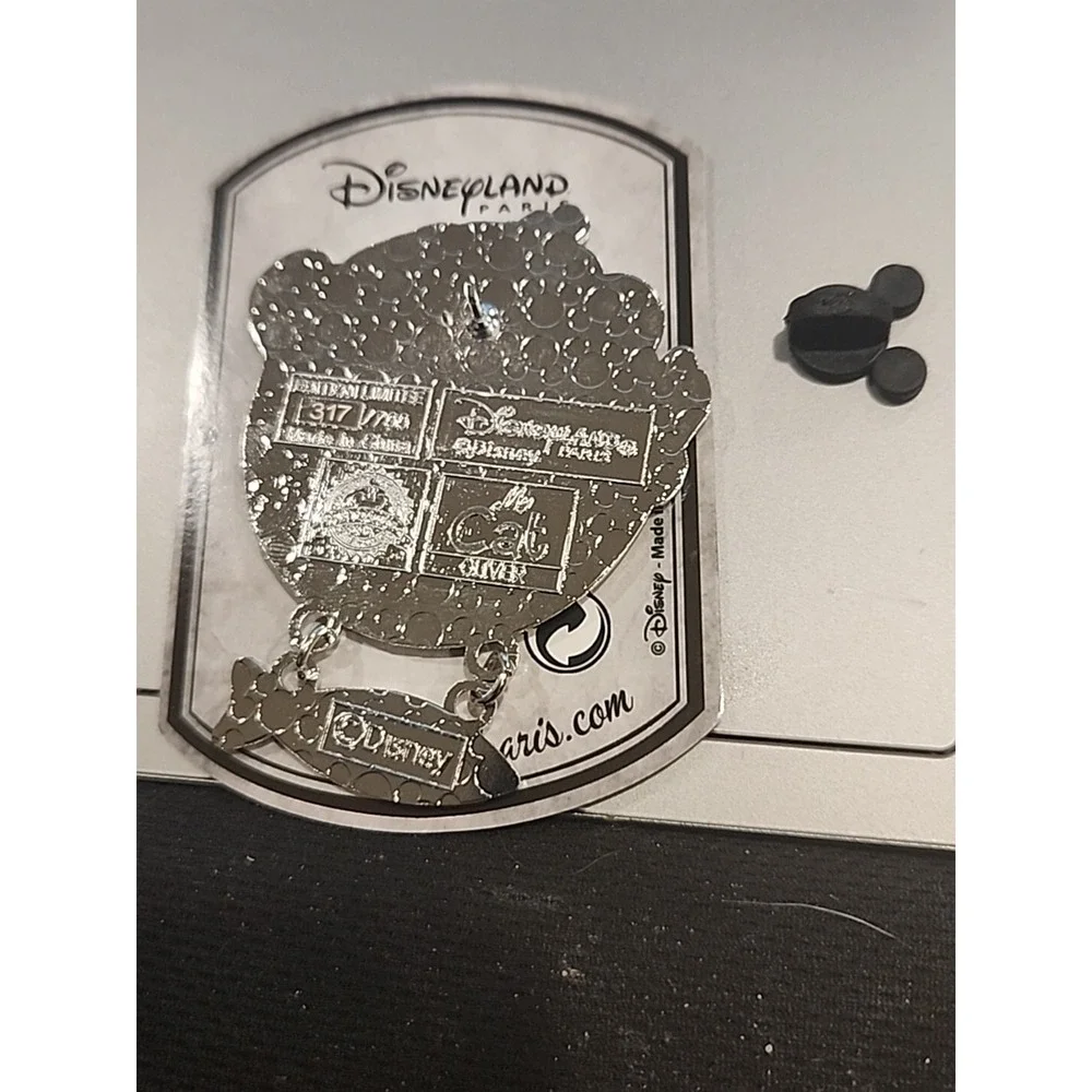 Disney Jenny and Oliver My Cat‎ Disneyland Paris LE 700 Trading Pin 128468 DLP